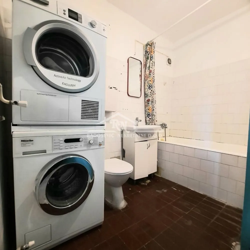Sale, three bedroom apartment, 84m², Banjica, Voždovac Sve Podlokacije