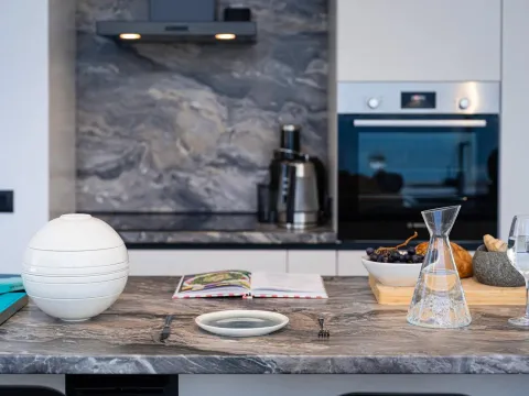 Rent, one bedroom apartment, 144m², Krašići, Tivat - image 17