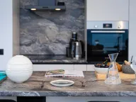 Izdavanje, jednosoban stan, 144m², Krašići, Tivat - image 17