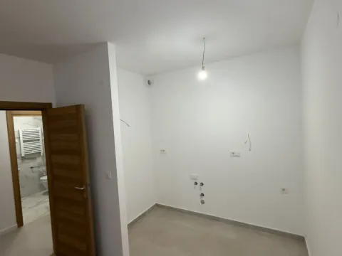 Sale, one bedroom apartment, 46m², New City, Podgorica - image 5