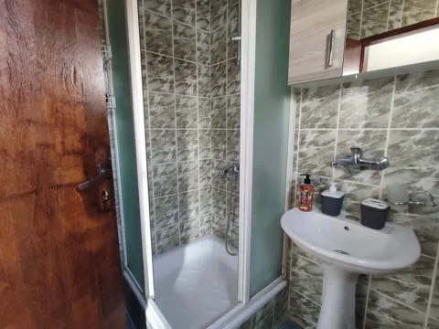 Rent, studio apartment, 30m², Šušanj, Bar - image 7