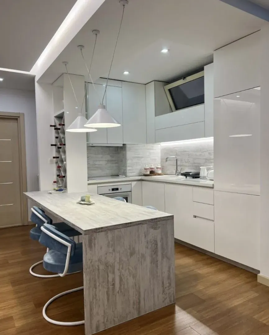 Prodaja, dvosoban stan, 90m², Rozino, Budva