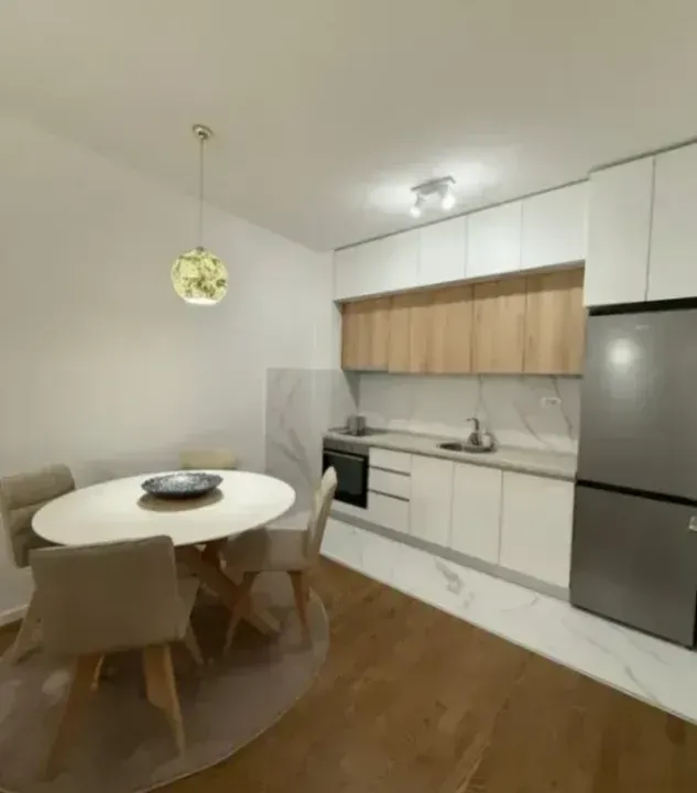 Izdavanje, jednosoban stan, 45m², Ljubović, Podgorica