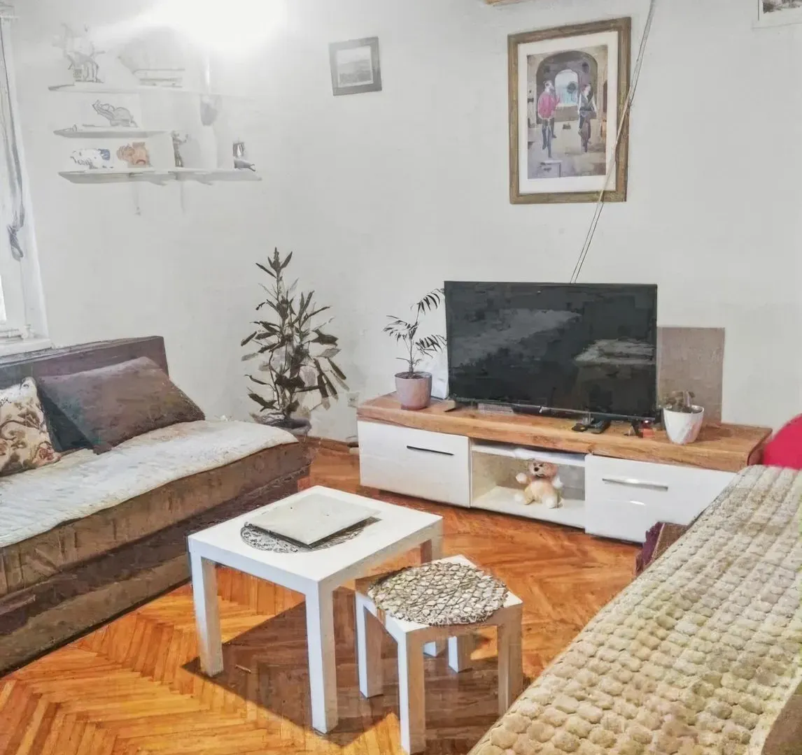 Prodaja, dvosoban stan, 66m², Centar, Tivat