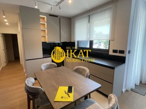 Rent, two bedroom apartment, 65m², Crveni Krst, Beograd - image 1