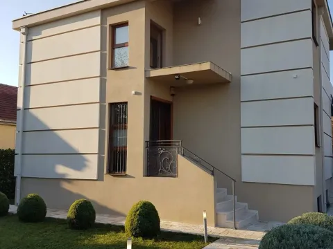Rent, house, 262m², Zabjelo, Podgorica - image 2