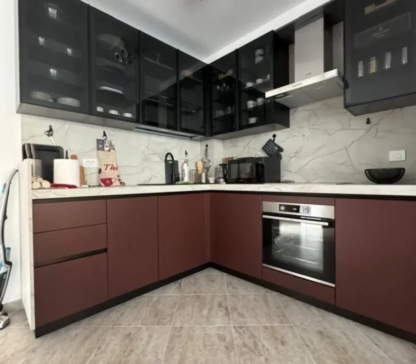 Prodaja, kuća, 165m², Lastva Grbaljska, Kotor