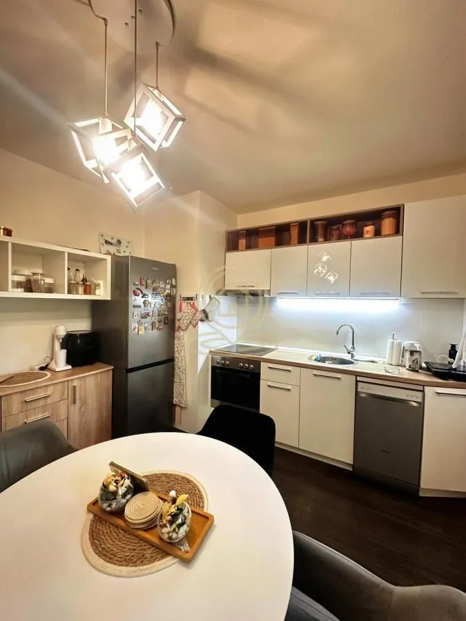 Prodaja, trosoban stan, 75m², Medijana, Niš