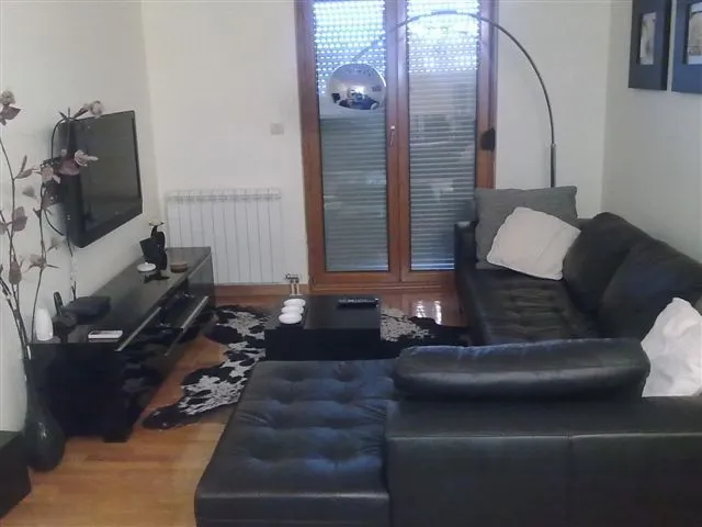 Prodaja, dvosoban stan, 70m², Preko Morače, Podgorica