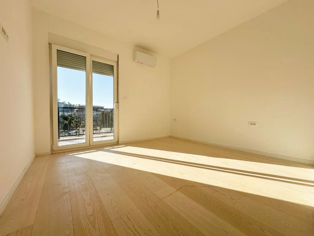Prodaja, dvosoban stan, 73m², Zabjelo, Podgorica