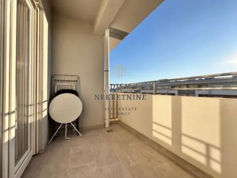 Izdavanje, jednosoban stan, 48m², Central Point, Podgorica - image 10