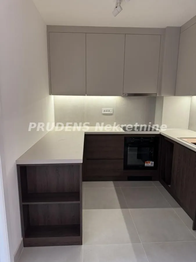 Prodaja, jednosoban stan, 48m², Savski Venac, Beograd