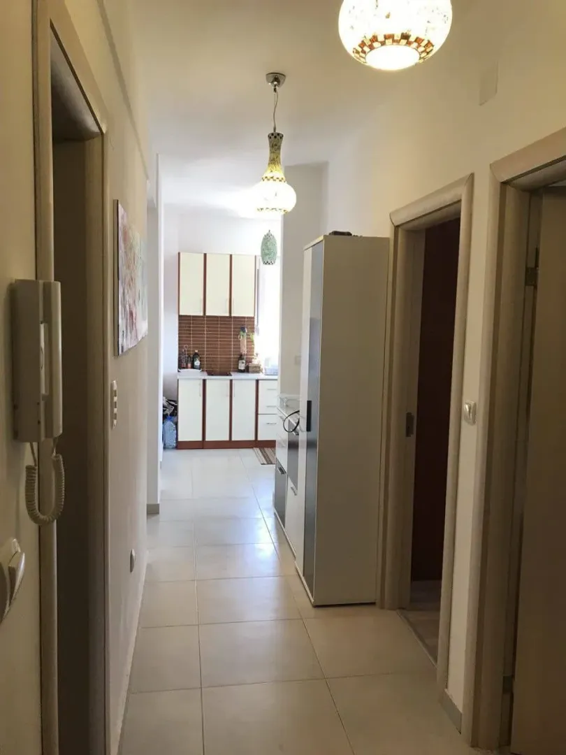 Rent, one bedroom apartment, 43m², Podmaine, Budva
