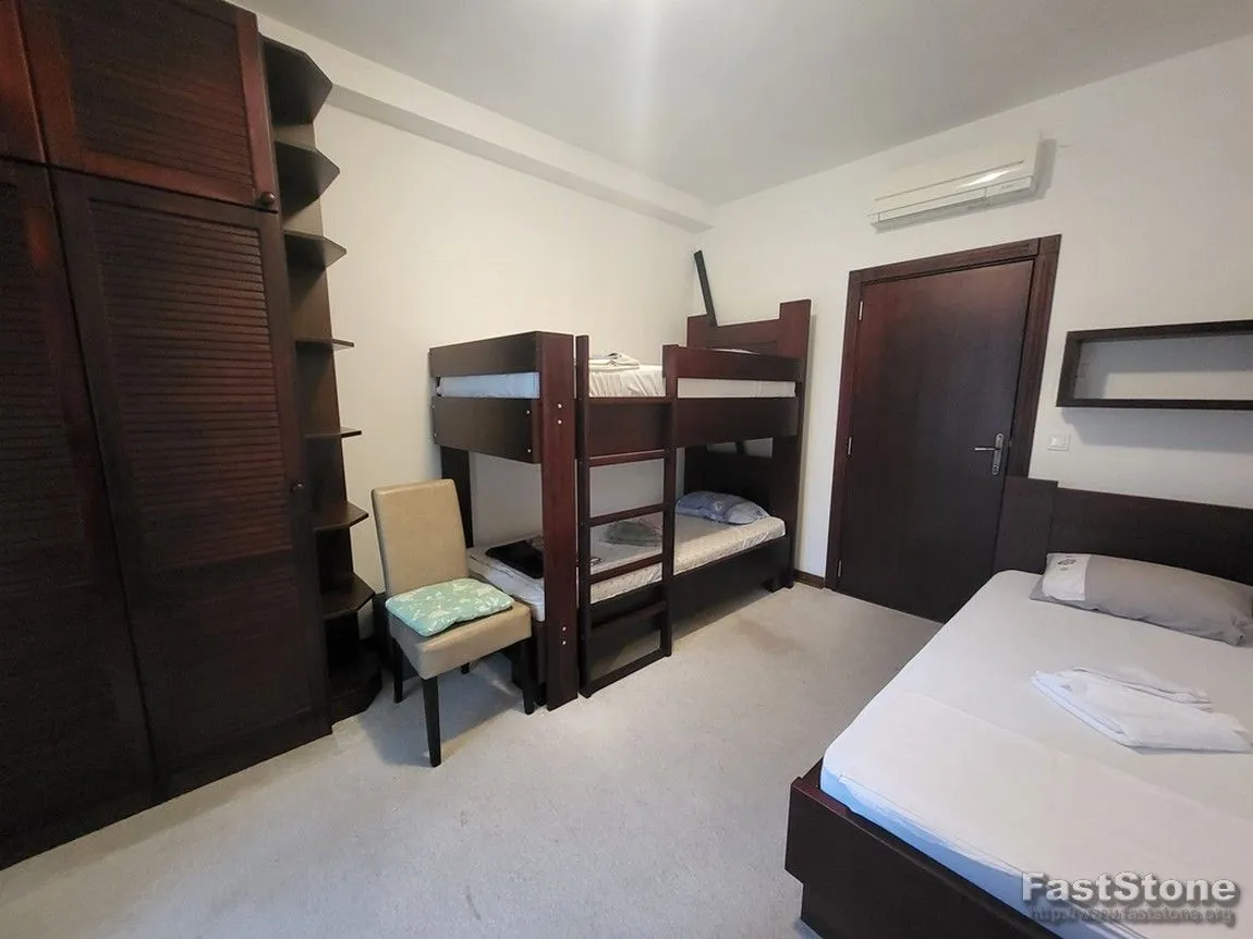 Prodaja, trosoban stan, 126m², Kostanjica, Kotor