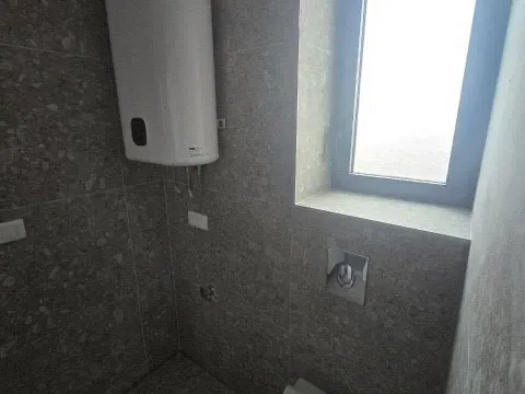 Prodaja, jednosoban stan, 44m², Centar, Bar - image 6