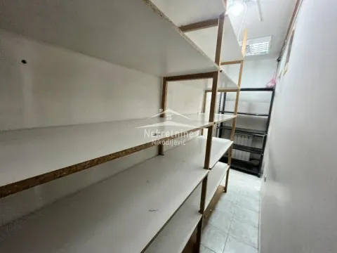 Izdavanje, poslovni prostor, 85m², Zemun Meandri, Zemun Sve Podlokacije - image 6