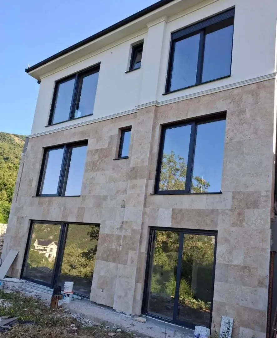 Sale, house, 180m², Markovići, Budva