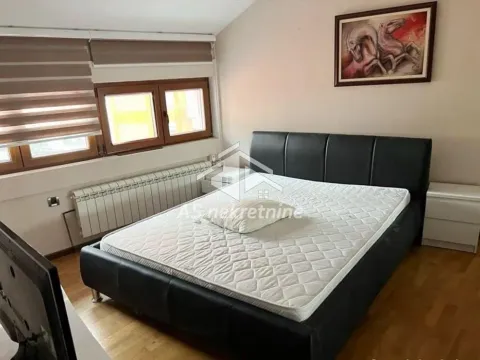 Izdavanje, četvorosoban stan, 120m², Neimar, Vračar Sve Podlokacije - image 6