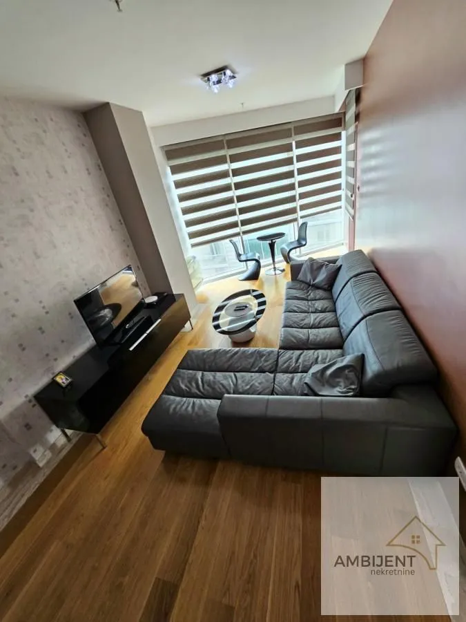 Prodaja, trosoban stan, 77m², Budva, Crna Gora