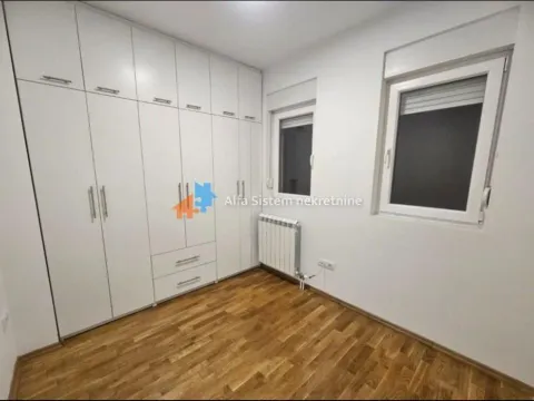 Rent, apartment, 55m², Đeram Pijaca, Beograd - image 8