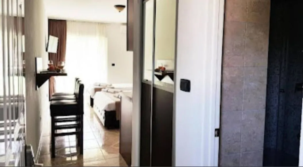 Rent, hospitality venue, 25m², Dobra Voda, Budva