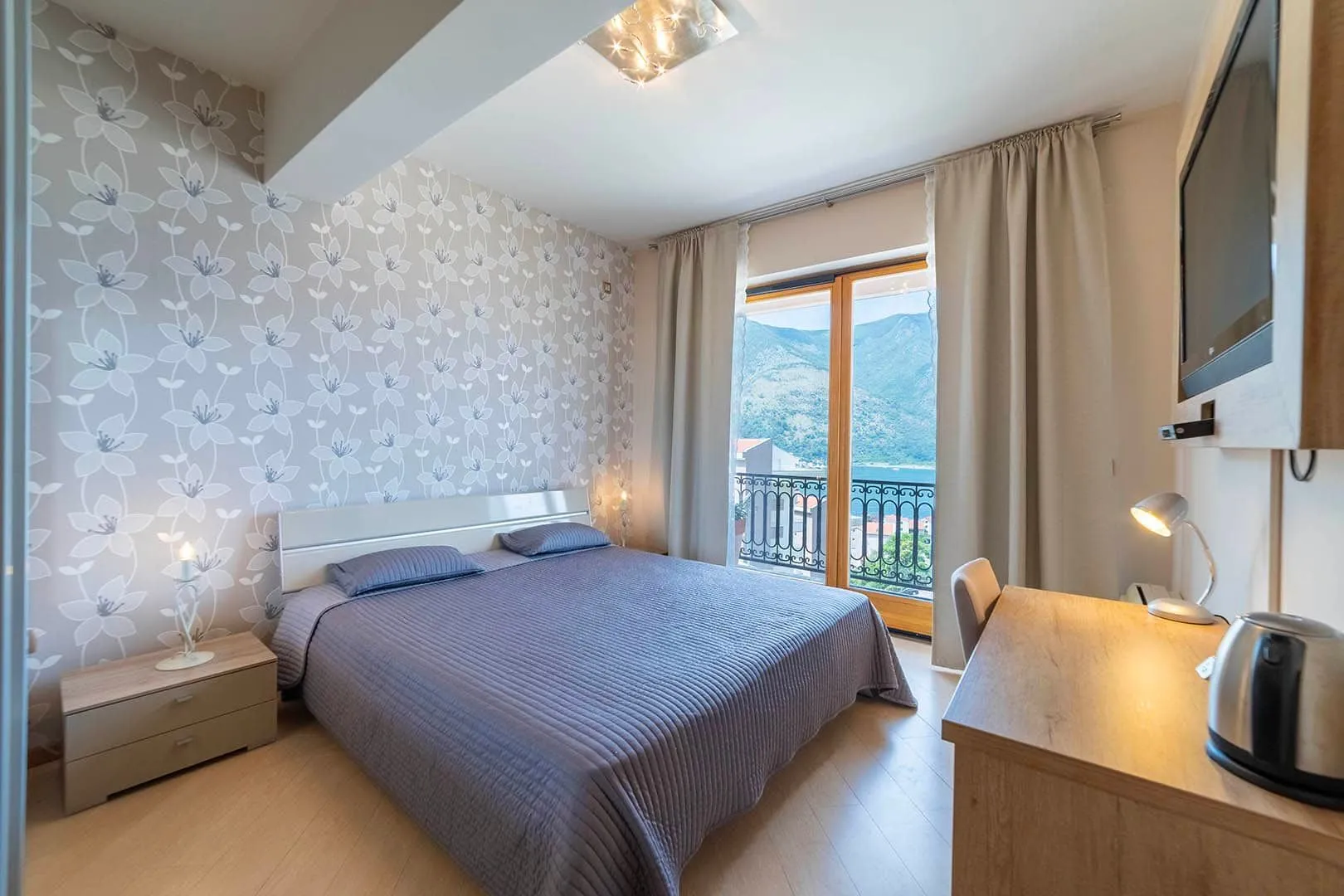 Sale, house, 507m², Dobrota, Kotor