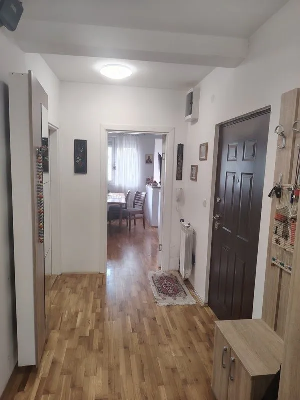 Prodaja, trosoban stan, 83m², Voždovac Sve Podlokacije, Beograd