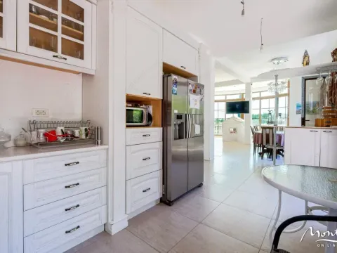 Prodaja, kuća, 316m², Tivat, Crna Gora - image 9