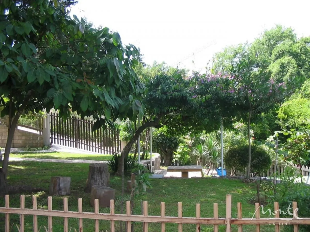 Prodaja, kuća, 77m², Stoliv, Kotor