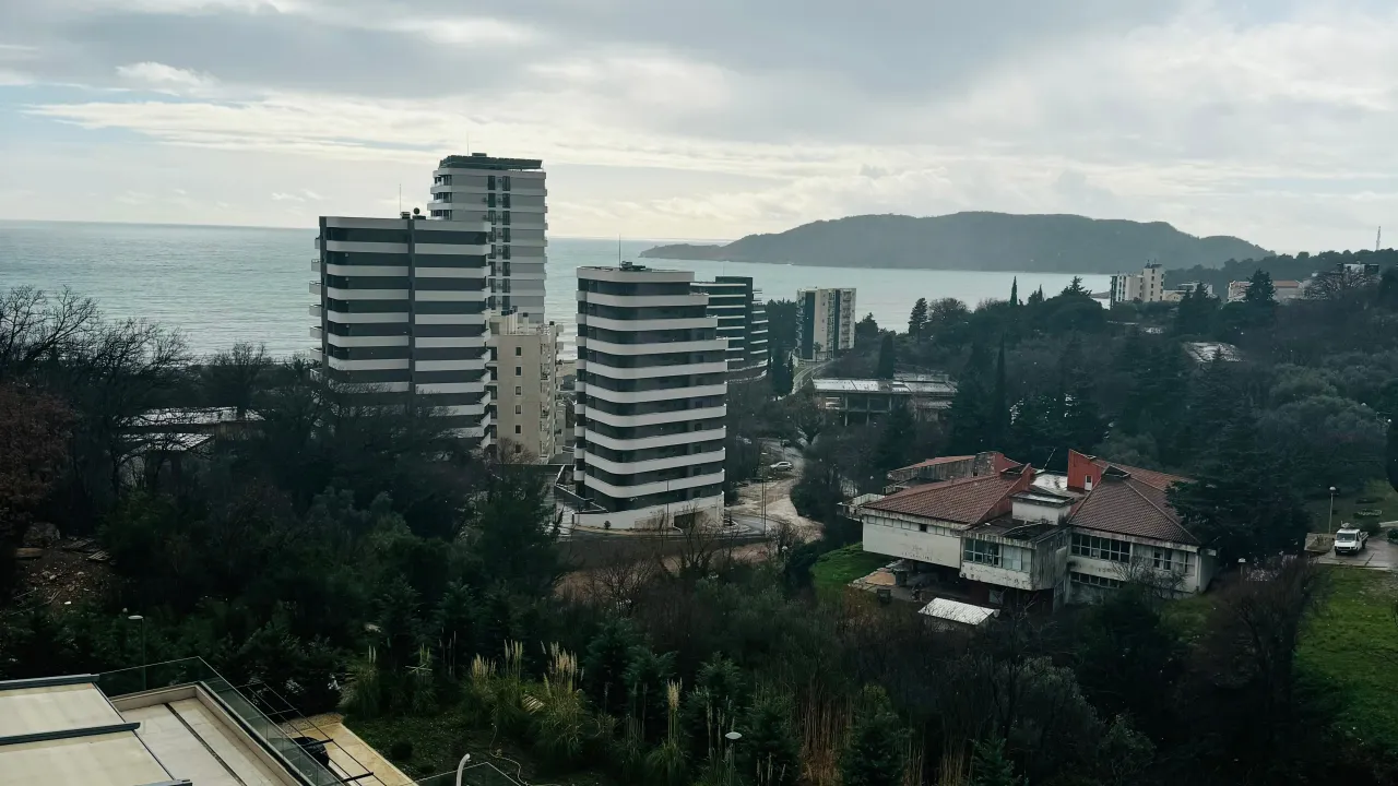 Sale, two bedroom apartment, 71m², Bečići, Budva