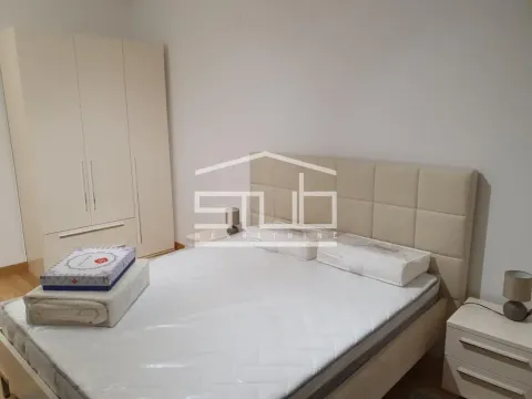 Izdavanje, trosoban stan, 105m², Novi Beograd Blok 65, Novi Beograd Sve Podlokacije - image 4