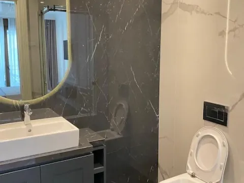 Izdavanje, četvorosoban stan, 170m², Čubura, Beograd - image 11