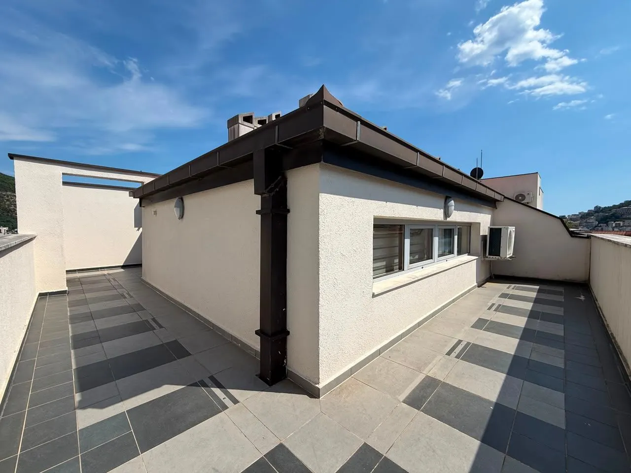 Sale, two bedroom apartment, 108m², Rozino, Budva