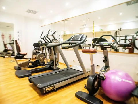 Rent, two bedroom apartment, 130m², Porto Montenegro, Tivat - image 26