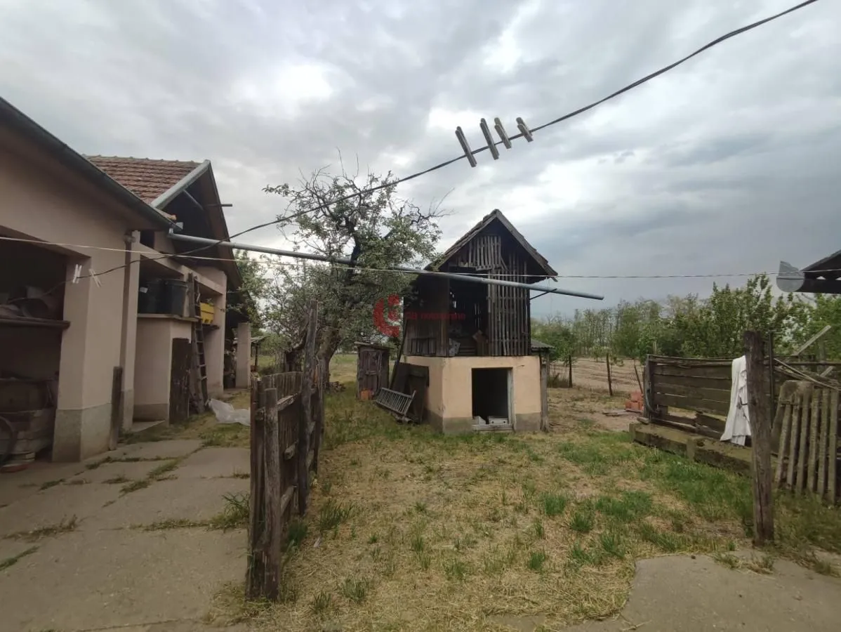 Prodaja, kuća, 193m², Hajdukovo, Subotica