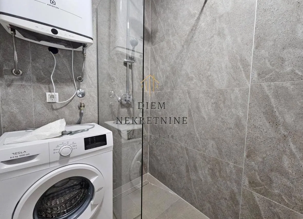 Rent, two bedroom apartment, 55m², Centar, Bar