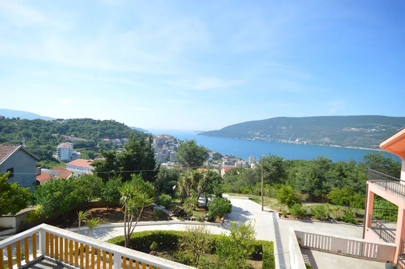 Prodaja, kuća, 250m², Topla, Herceg Novi