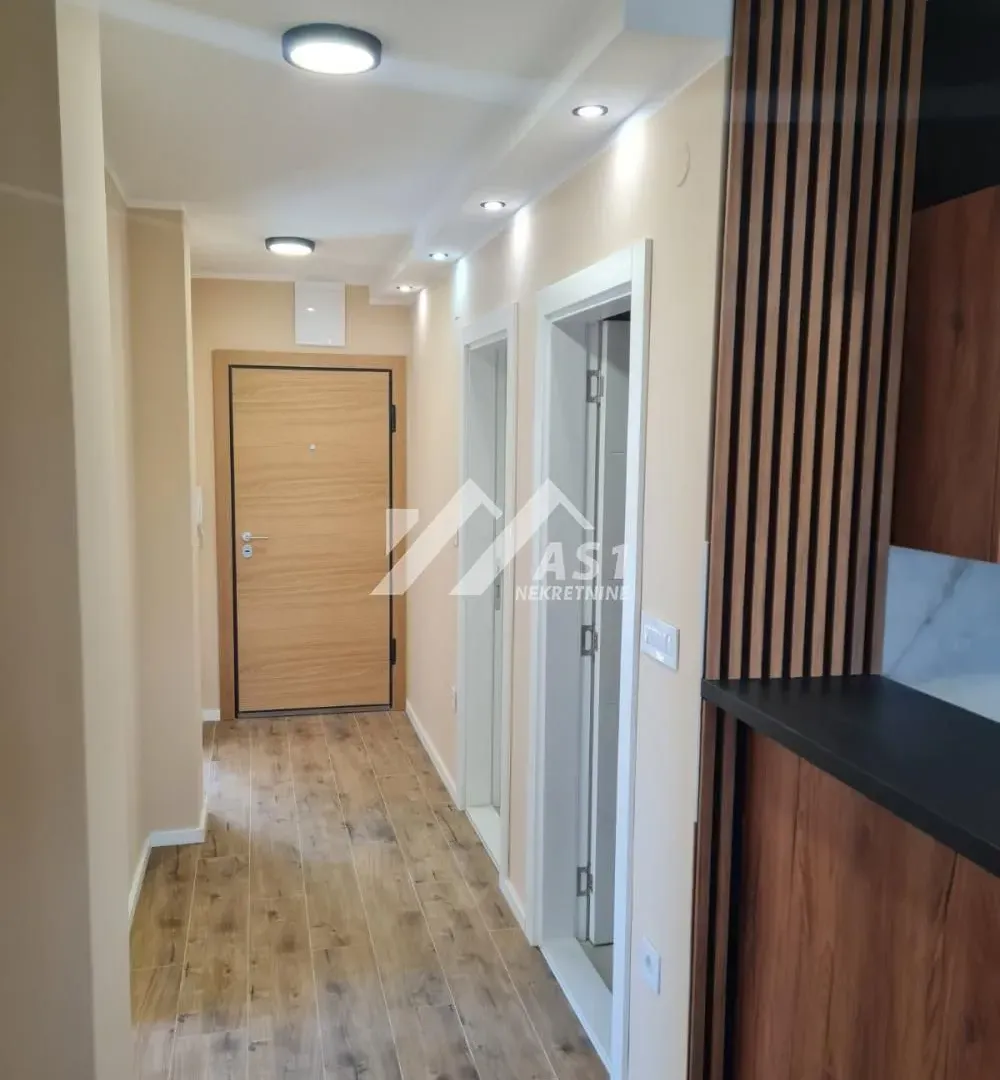 Rent, four bedroom apartment, 80m², Veternička rampa, Novi Sad Sve Podlokacije