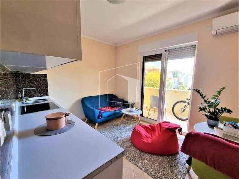 Izdavanje, stan, 35m², Momišići, Podgorica