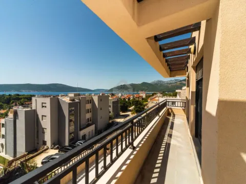 Izdavanje, jednosoban stan, 60m², Tivat, Crna Gora - image 12