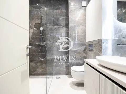 Izdavanje, poslovni prostor, 15330m², Senjak, Beograd - image 8