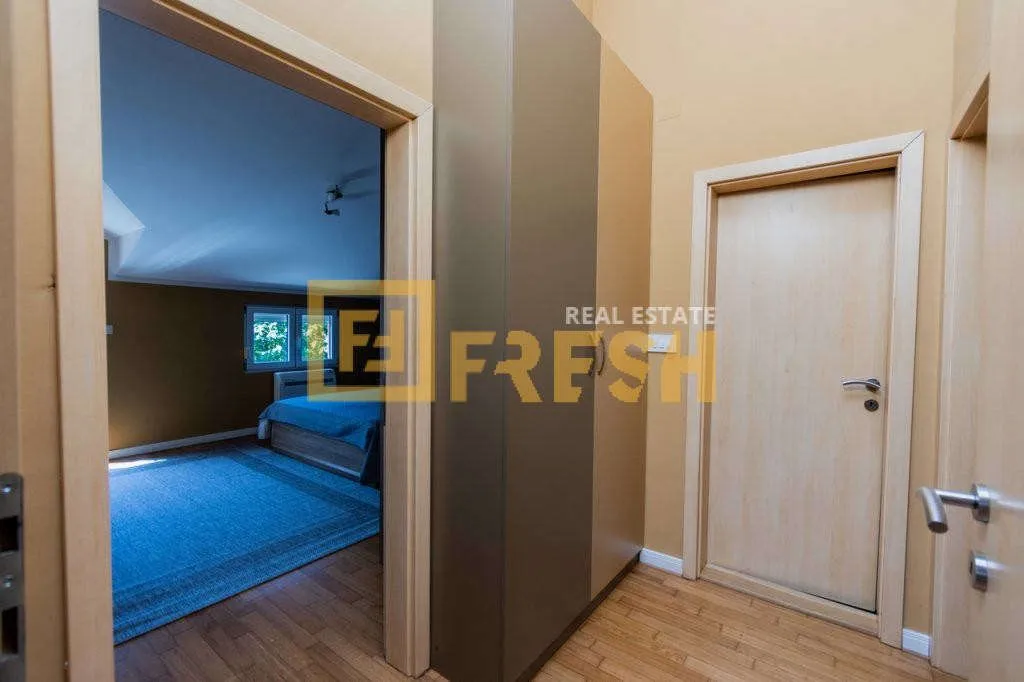 Rent, two bedroom apartment, 90m², Krivi Most, Podgorica