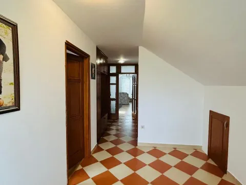Rent, house, 70m², Dalmatinska ulica, Podgorica - image 8