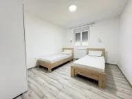 Izdavanje, kuća, 170m², Zagorič, Podgorica - image 10