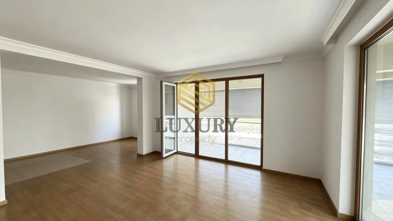 Sale, three bedroom apartment, 120m², Tološka šuma, Podgorica