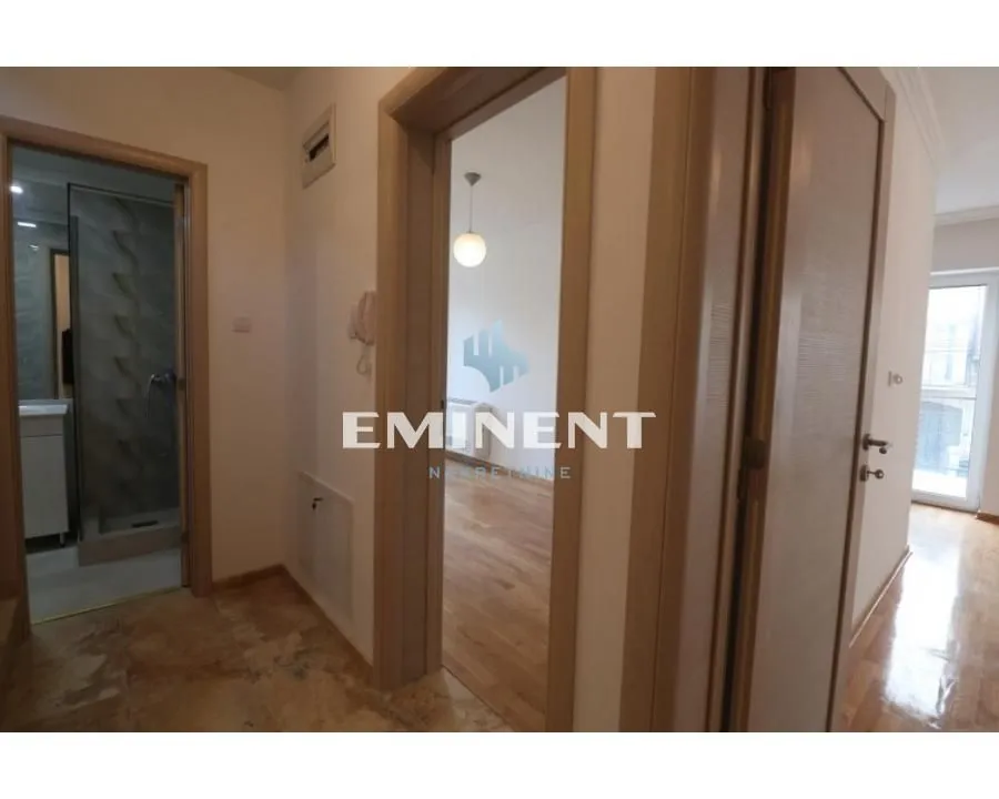 Prodaja, kuća, 300m², Savski Venac, Beograd