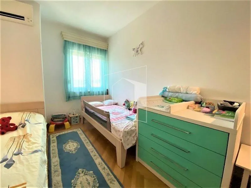 Rent, apartment, 88m², City Kvart, Podgorica