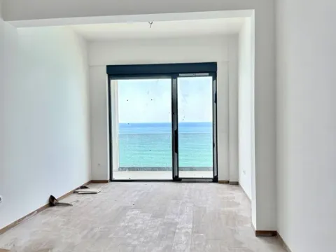 Prodaja, garsonjera, 26m², Sutomore, Bar