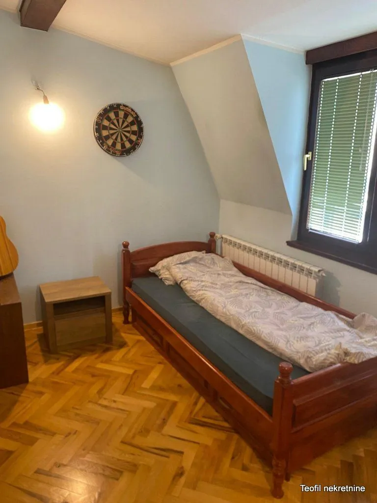 Sale, four bedroom apartment, 84m², Stari Grad, Beograd