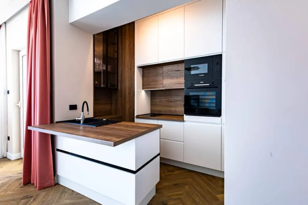 Sale, two bedroom apartment, 85m², Tre Canne, Budva